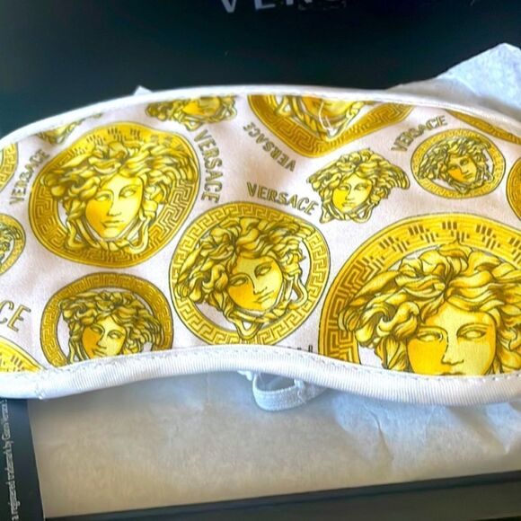 Versace NWT sleep mask - Picture 2 of 12